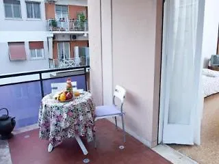 La Dolce In רומא