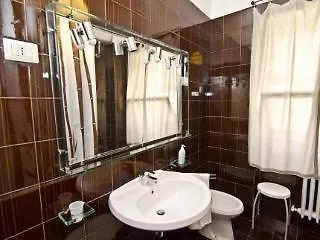 La Dolce In 5*