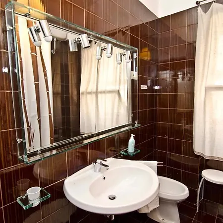 La Dolce In 5* Róma